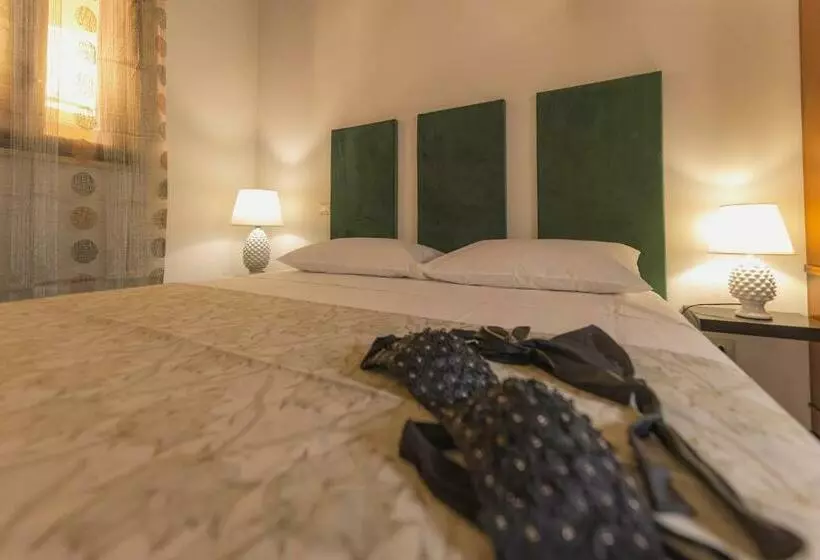 ベッドアンドブレックファースト Amuni  Apartments