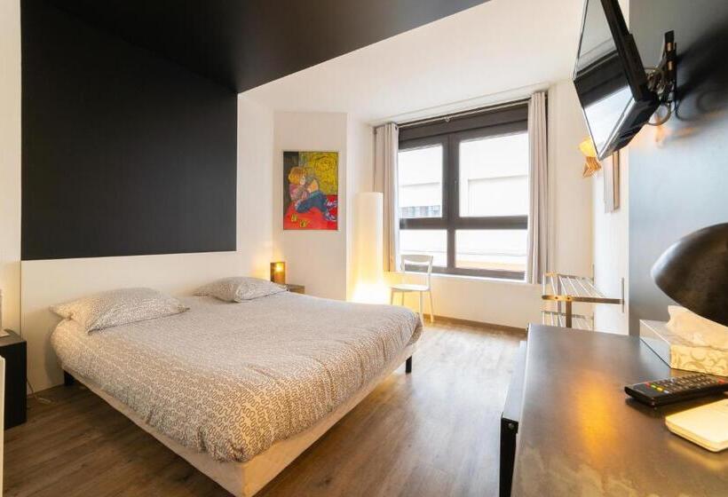 ベッドアンドブレックファースト Maison Mondrian