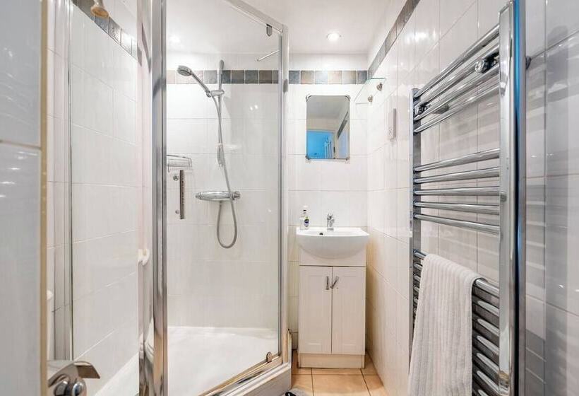 Cricketers Cottage B&b