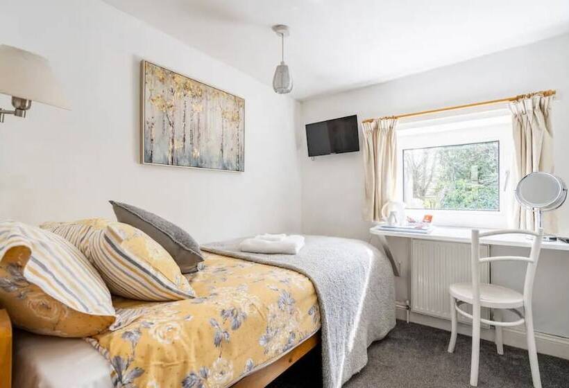 Cricketers Cottage B&b