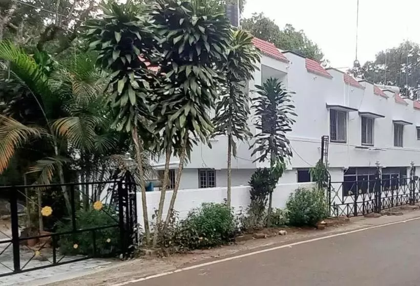 Hotelli Istays   Loop Road, Yercaud