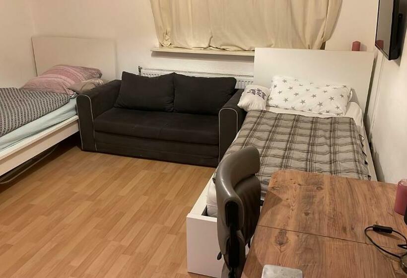 Agt Zimmervermietung