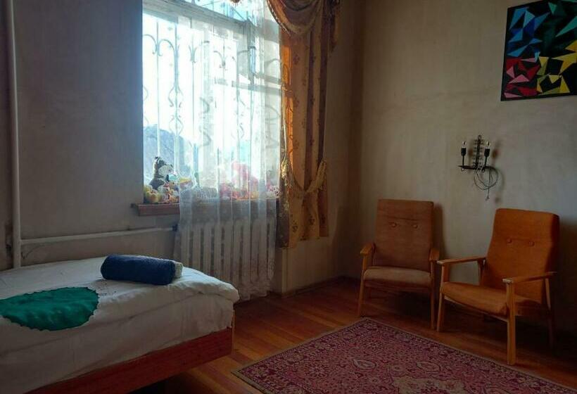 Bed and Breakfast Monavard