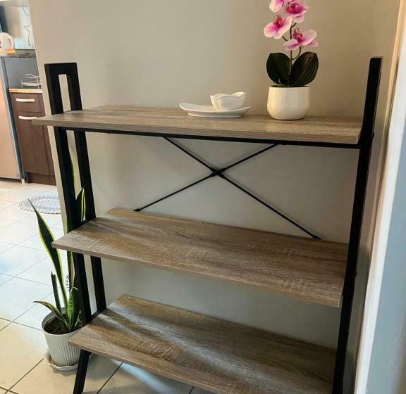 Cozy Boo Staycation Near Enchanted Kingdom By Dynel