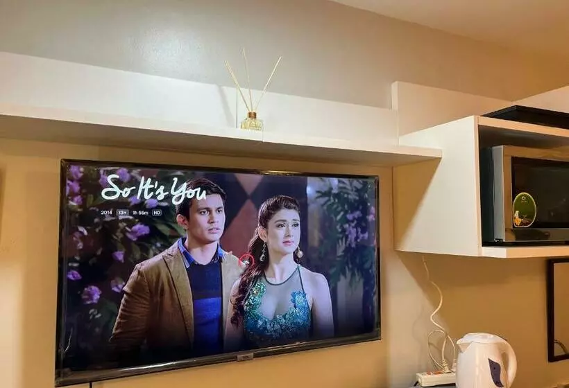 Cozy Boo Staycation Near Enchanted Kingdom By Dynel