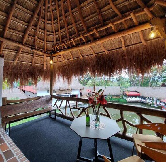 هتل Campestre San Joaquin