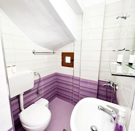 هتل Ionian View B&b