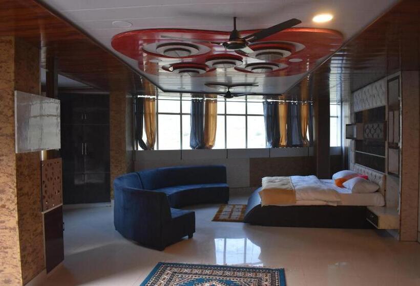 Hotel Jai Maa Bhagwati