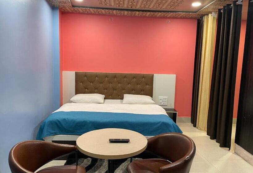 Hotel Jai Maa Bhagwati