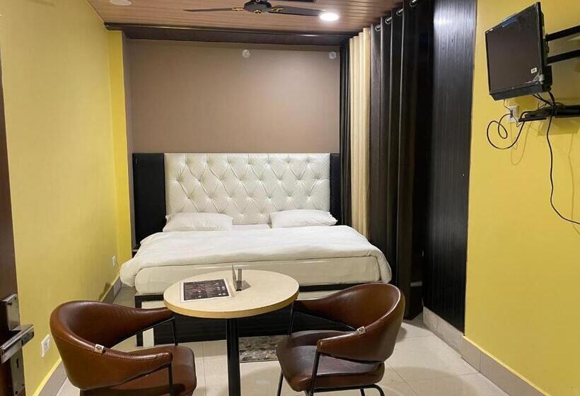 Hotel Jai Maa Bhagwati