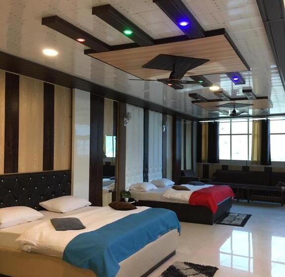 Hotel Jai Maa Bhagwati