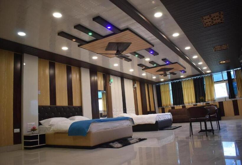 Hotel Jai Maa Bhagwati