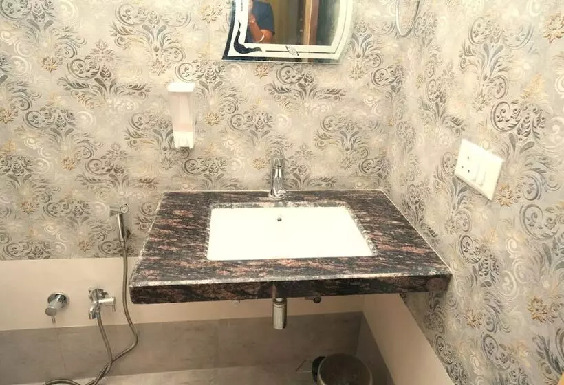 ホテル Singh Comfort Inn