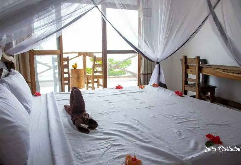 Uroa Zanzibar Vera Beach Hotel By Moonshine