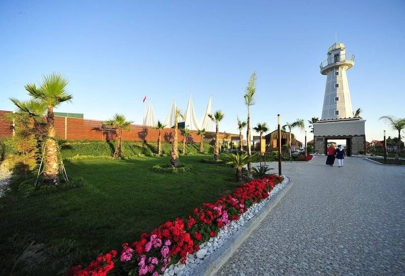 Adenya Hotel & Resort