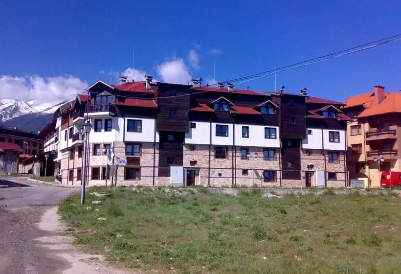 Gondola Apartments & Suites