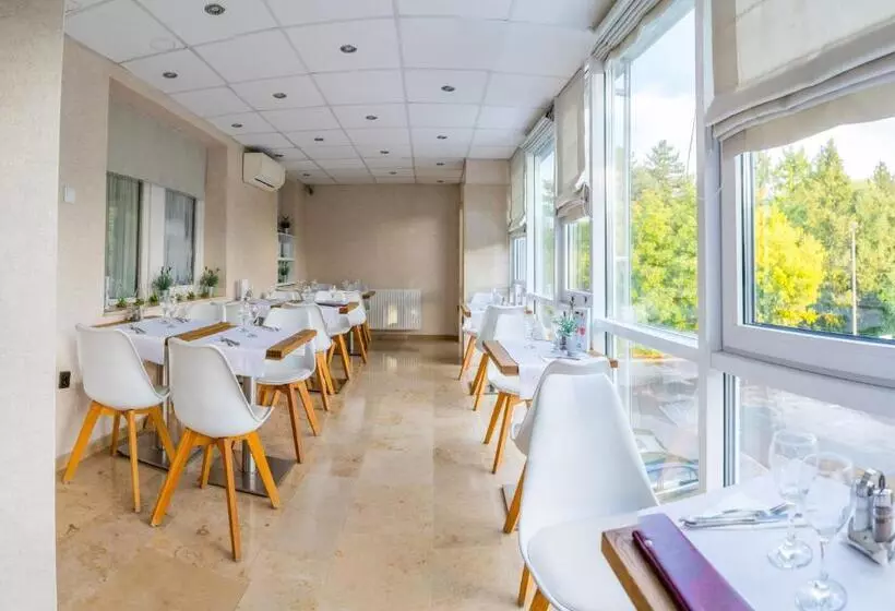 Hotel Bástya Konferencia és Wellness