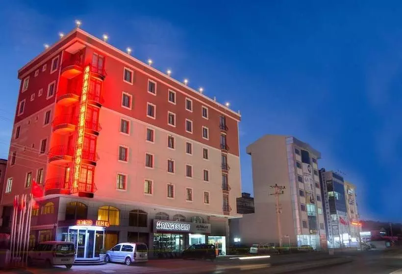 فندق Grand Gebze