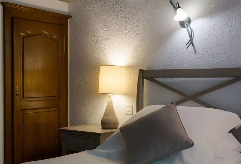 호텔 L Orée Des Chênes, The Originals Relais