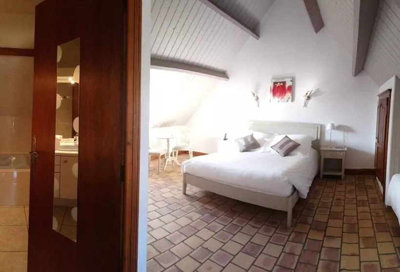 호텔 L Orée Des Chênes, The Originals Relais