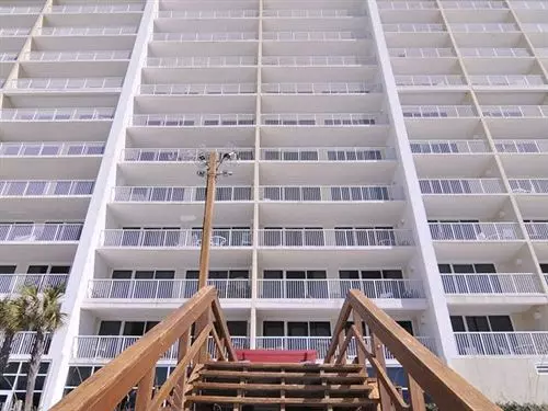 Отель Majestic Beach Resort By Resort Collection