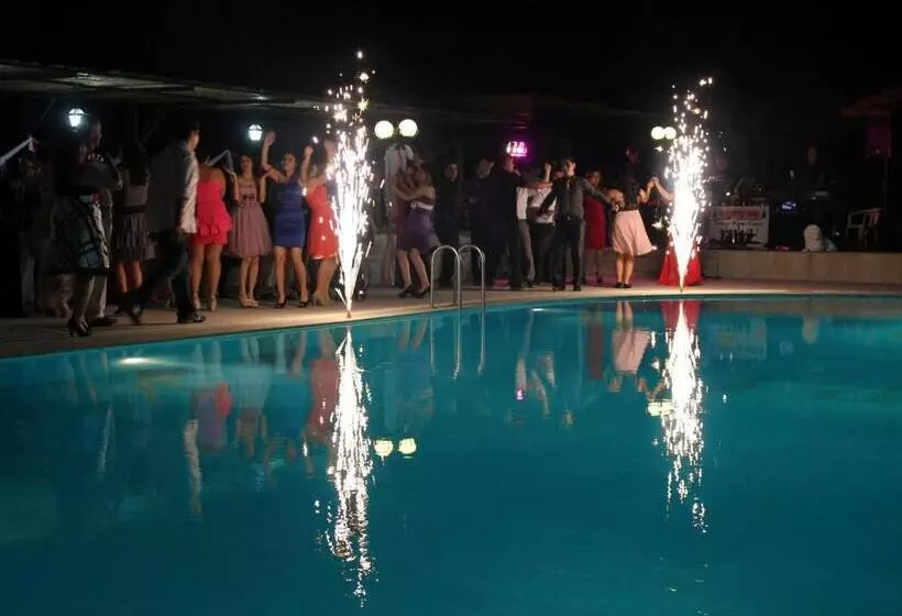 فندق Panorama Plaza