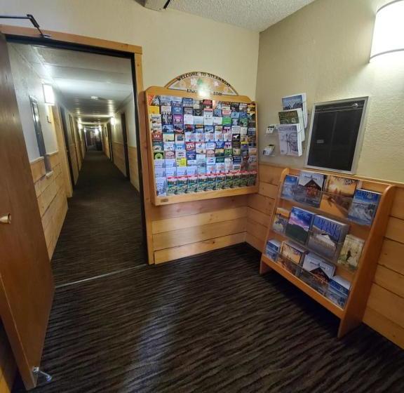 هتل The Steamboat