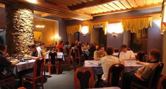 호텔 U Zlateho Byka