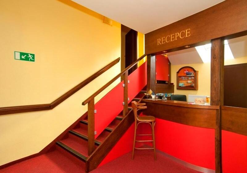 호텔 U Zlateho Byka