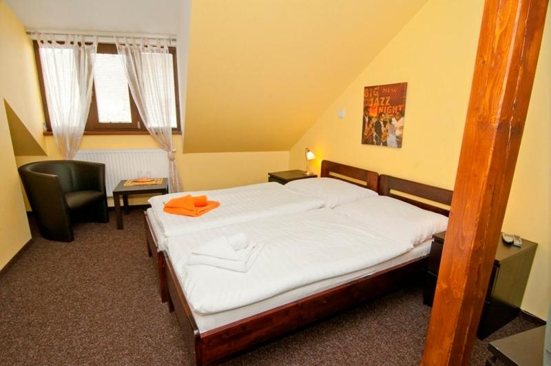 호텔 U Zlateho Byka