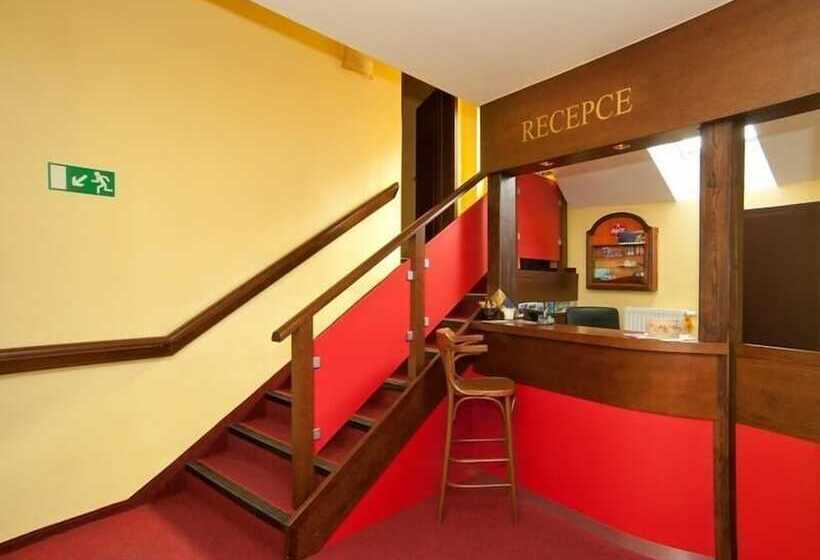 호텔 U Zlateho Byka