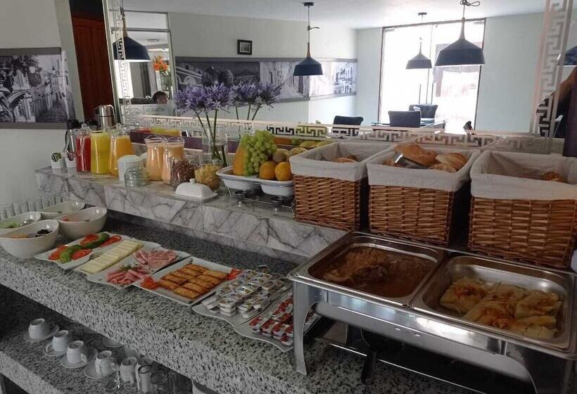 בית מלון כפרי Adriana Monet  Collection