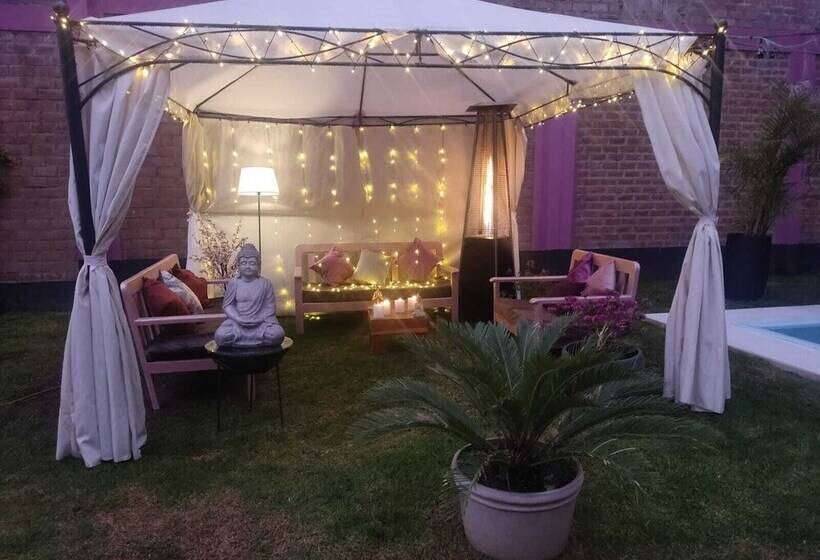 בית מלון כפרי Adriana Monet  Collection