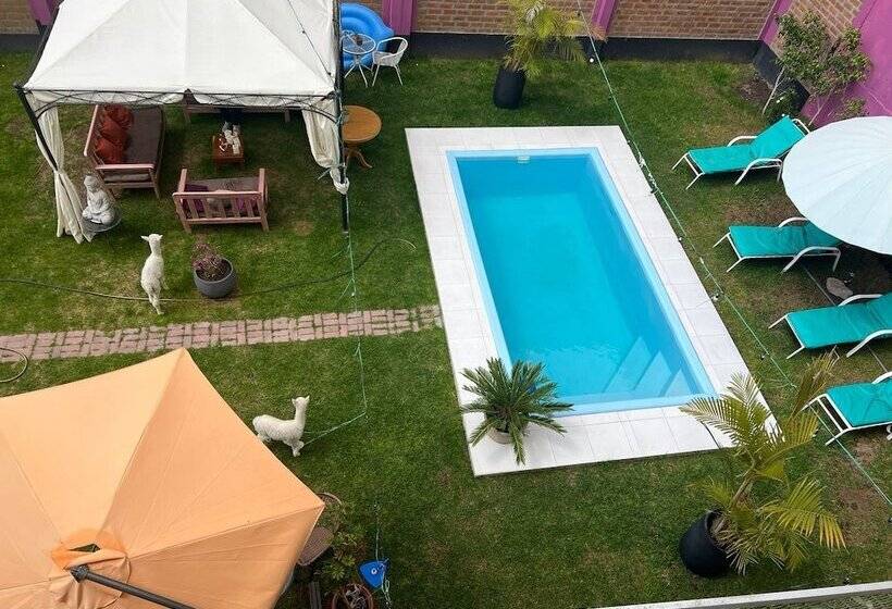 בית מלון כפרי Adriana Monet  Collection