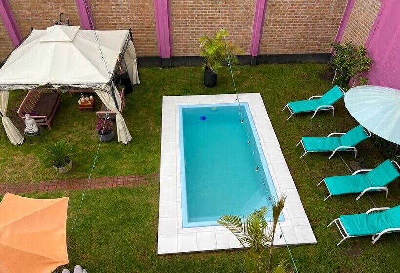 בית מלון כפרי Adriana Monet  Collection