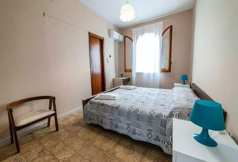 هتل Albergo Baia Verde