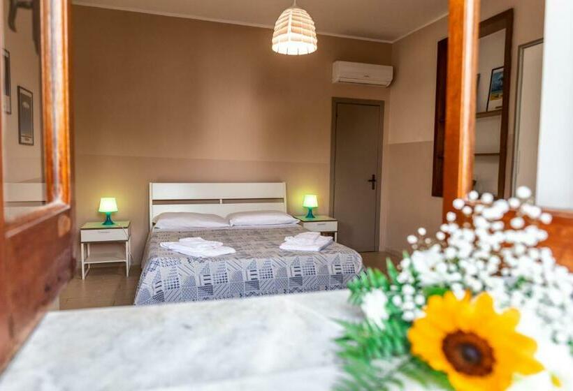 בית מלון כפרי Albergo Baia Verde