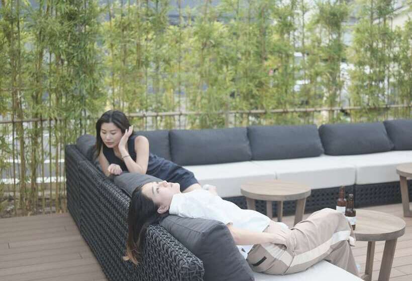 בית מלון כפרי Fav Hiroshima Stadium