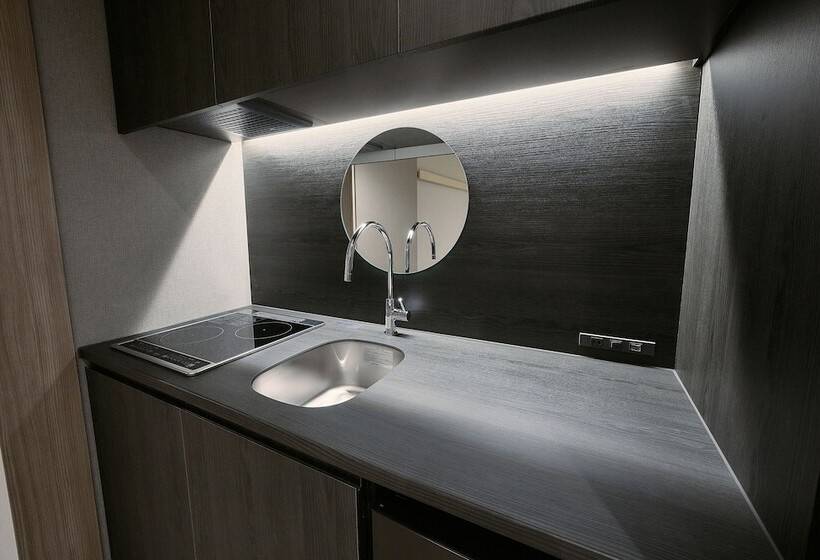 בית מלון כפרי Fav Hiroshima Stadium