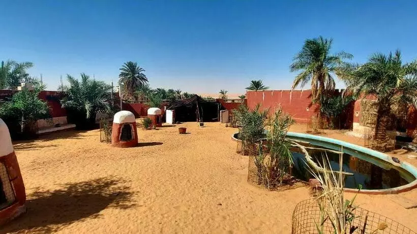 هتل Gîte Djenane Malek