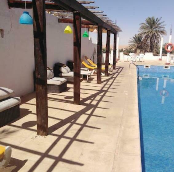 هتل Gîte Djenane Malek