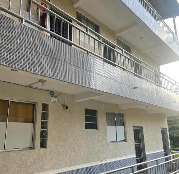 هتل Independência