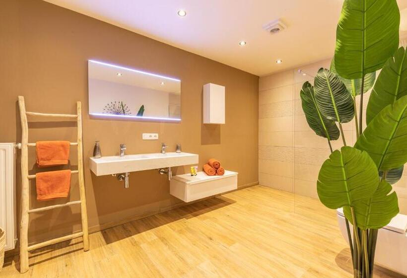 בית מלון כפרי La Grenouille   Suite De Luxe & Welness Privatif