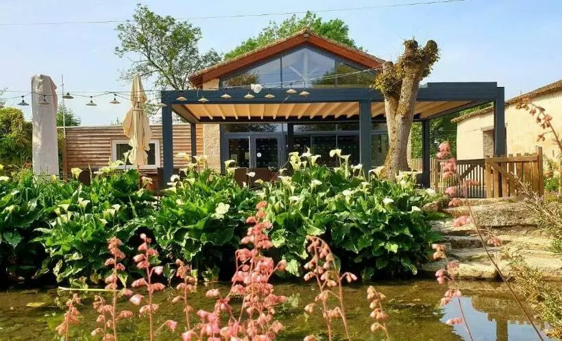 ペンション Le Petit Courault