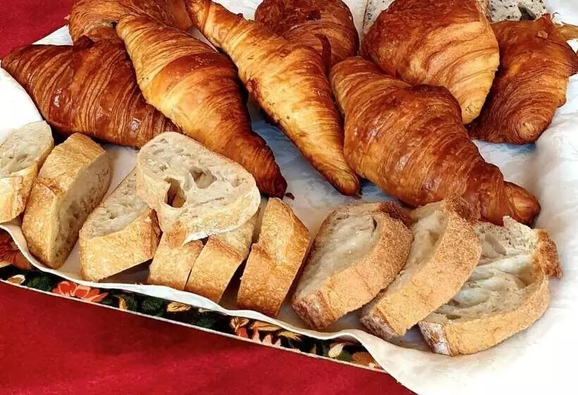 ペンション Le Petit Courault