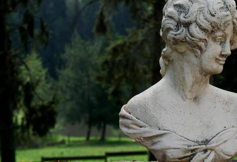 膳宿费 Manoir De Chantemerle