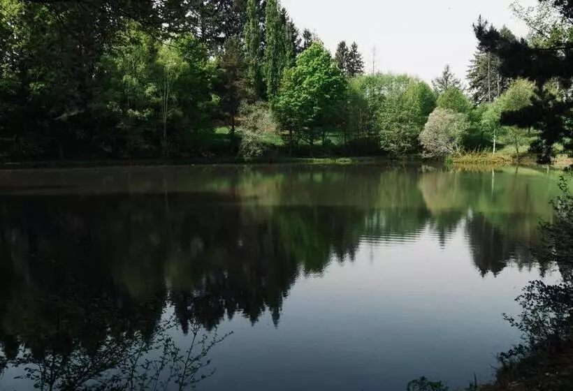 Majatalo Manoir De Chantemerle