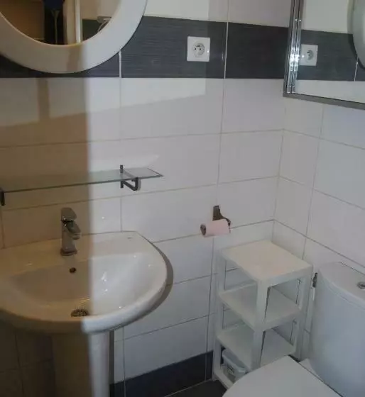 Appart Hôtel Le Djurdjura Suresnes Nanterre La Defense