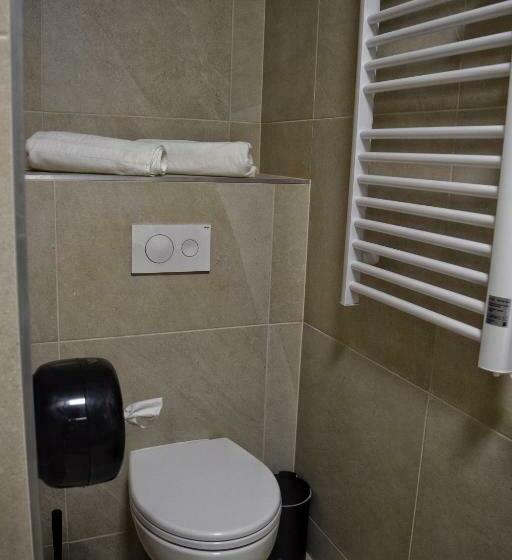 بنسيون Penzión Na Hranici čirč