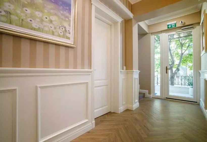 Pensiunea Casa Sturza